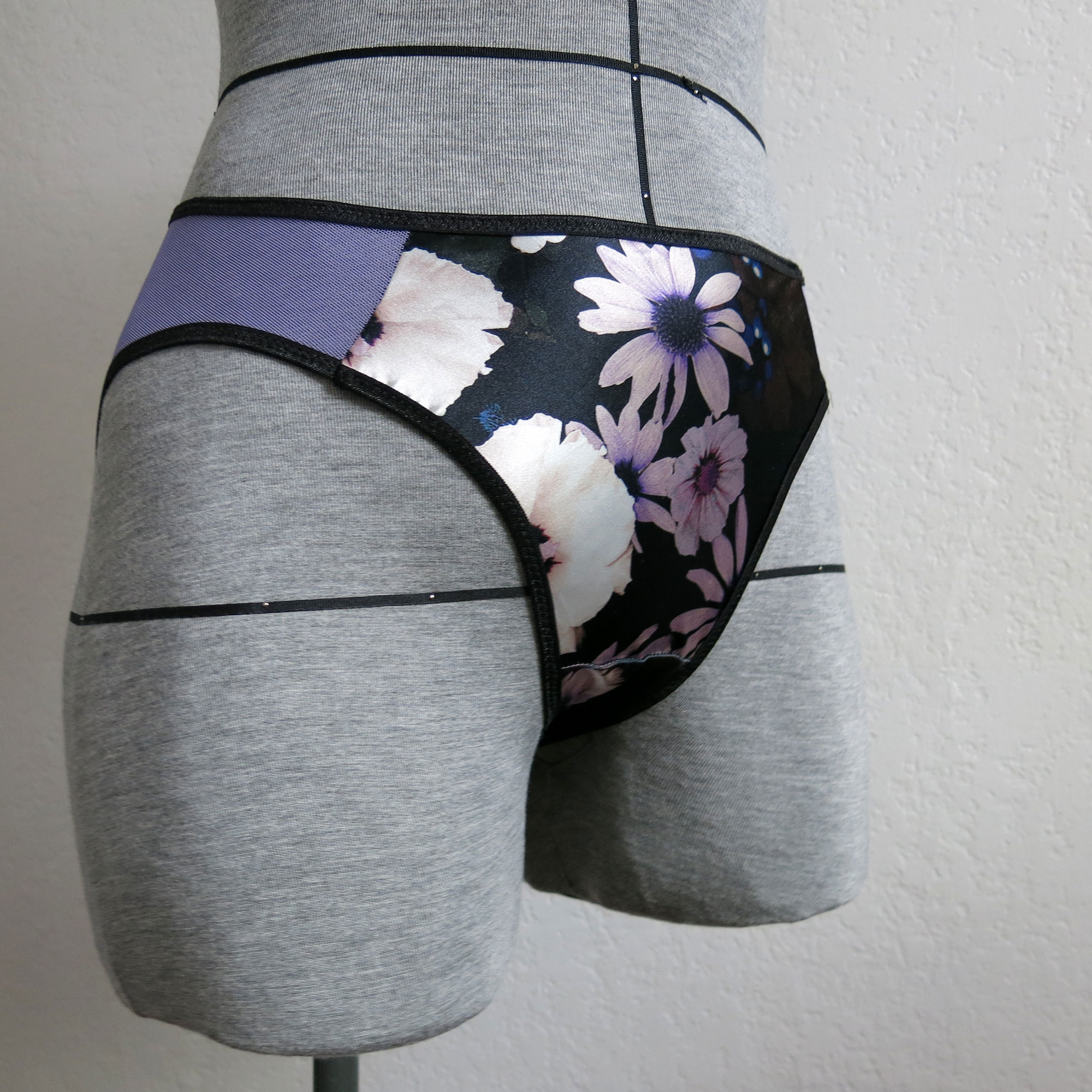 Tulip Hi-Cut Panty PDF - The Foldline